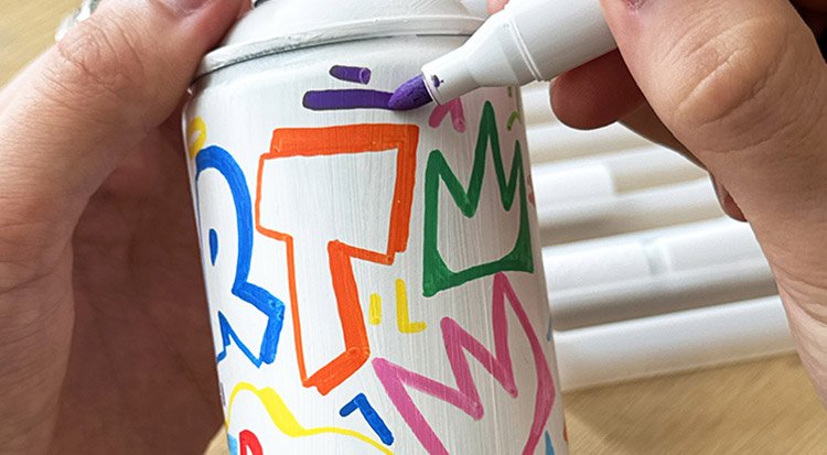 /content/dam/cultura-one/les-tutos/2025/cultures-urbaines-2025/graphit_tuto/TUTO_CMS_tuto_graphit_7.jpg