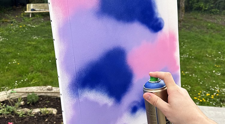 /content/dam/cultura-one/les-tutos/2025/cultures-urbaines-2025/tuto-tableau-street-art-avec-montana/Montana  4.jpg
