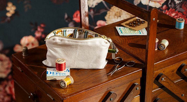 /content/dam/cultura-one/les-tutos/2025/laura-giraud-fevrier-2025/inspiration-trousse-de-couture/Trousse_tuto.jpg