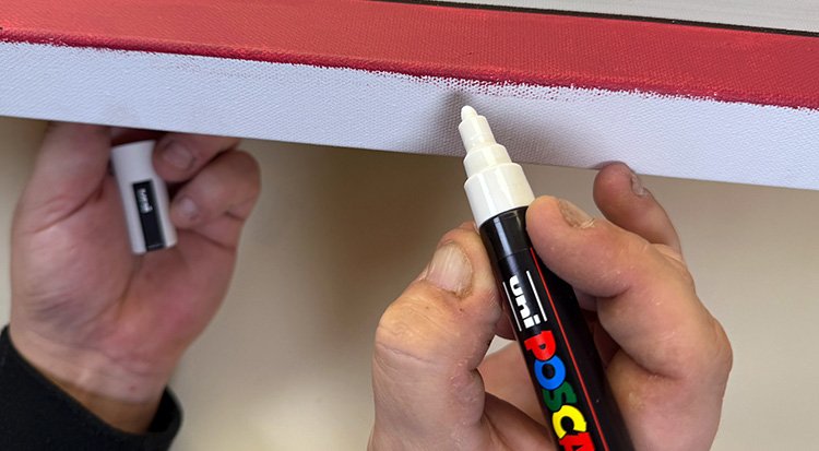 /content/dam/cultura-one/les-tutos/2025/ouf-de-bd/tuto-toile-pop-art/TUTO_CMS_8_Tuto toile Pop Art- OUF DE BD 2025.jpg