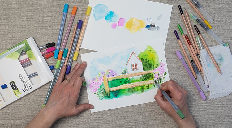 /content/dam/cultura-one/les-tutos/2025/printemps-de-l'aquarelle---ba/tuto-3-monali/TUTO_CMS_Feutres-Crayons-ETAPE-8-web.jpg