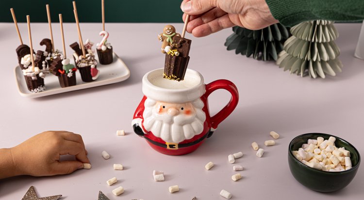 /content/dam/cultura-one/les-tutos/2025/projets-aca-noël-2025/tuto-sucette-chocolat-chaud/9.tuto_CMS-750x413-sucette-chocolat.jpg