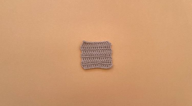 /content/dam/cultura-one/les-tutos/2025/projets-ete-juin-juillet/point-crochet-bride/TUTO_CMS_+ la bride.jpg