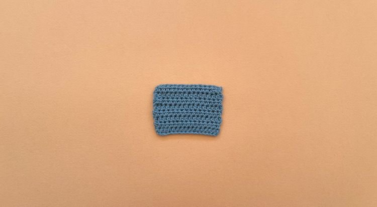 /content/dam/cultura-one/les-tutos/2025/projets-ete-juin-juillet/point-crochet-demi-bride/TUTO_CMS_+ la demi bride.jpg