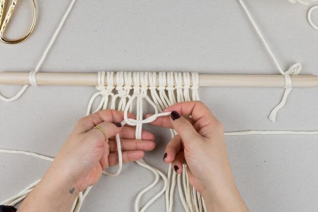 /content/dam/cultura-one/les-tutos/2026/macramé/TUTO_CMS_Format_etape-1.3 C.jpg