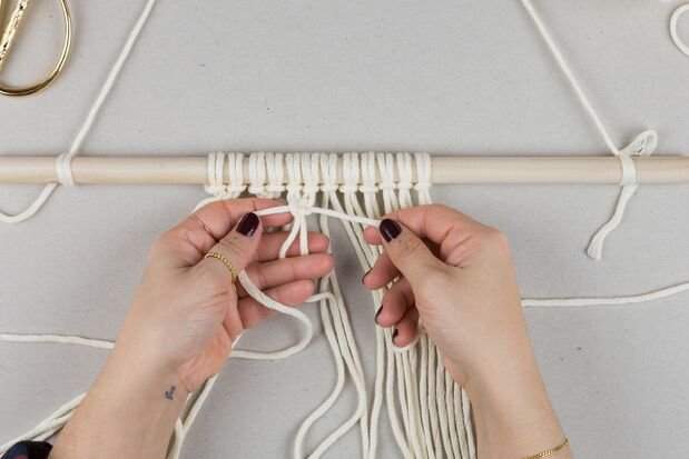 /content/dam/cultura-one/les-tutos/2026/macramé/TUTO_CMS_Format_etape-1.3 D.jpg