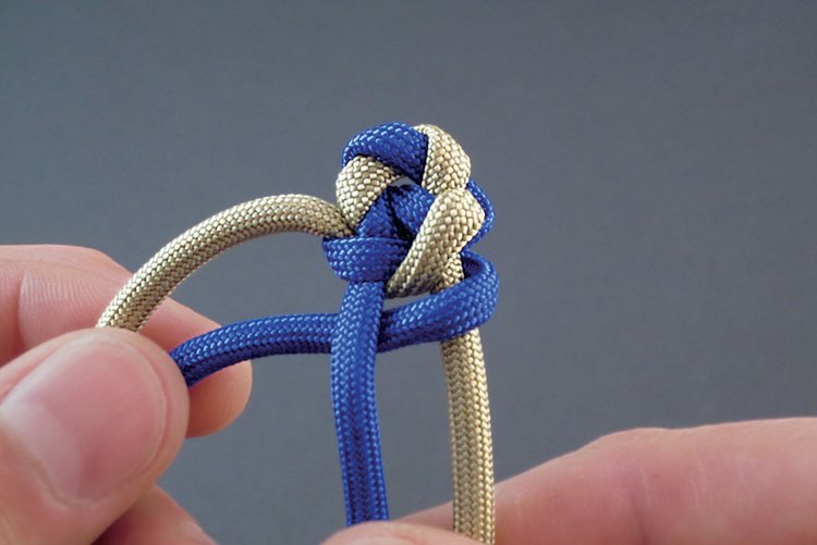 /content/dam/cultura-one/les-tutos/m1/2015/bracelet-dent-de-requin/13.jpg