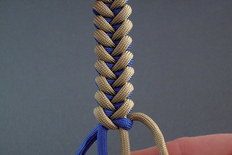 /content/dam/cultura-one/les-tutos/m1/2015/bracelet-dent-de-requin/17.jpg