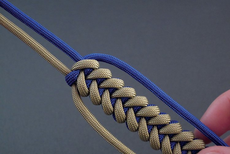 /content/dam/cultura-one/les-tutos/m1/2015/bracelet-dent-de-requin/21.jpg