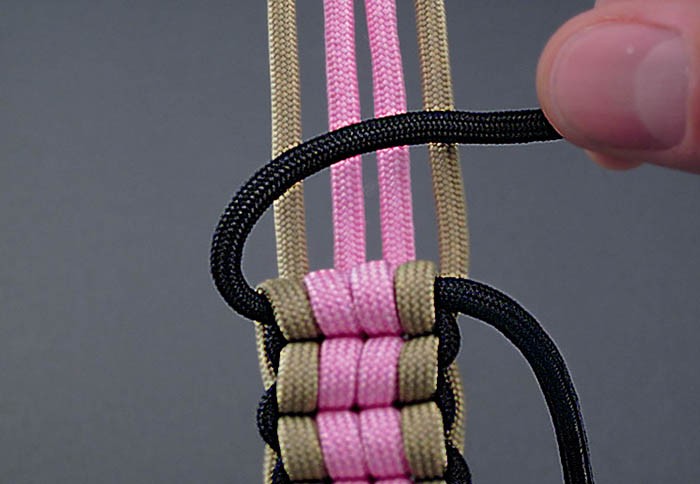 /content/dam/cultura-one/les-tutos/m1/2015/bracelet_cote_maille/16.jpg