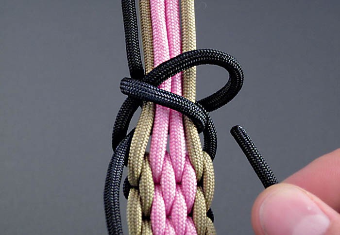 /content/dam/cultura-one/les-tutos/m1/2015/bracelet_cote_maille/23.jpg