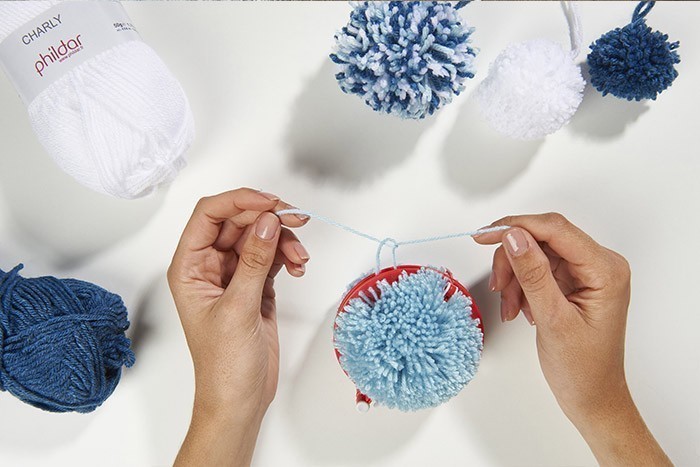 /content/dam/cultura-one/les-tutos/m1/2019/noel/nordic/pompons-deco/3.jpg