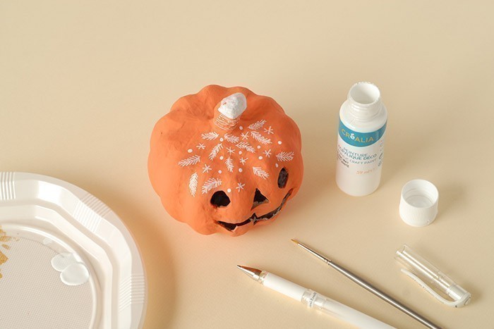 /content/dam/cultura-one/les-tutos/m1/2020/halloween/citrouillesdeco/3.jpg