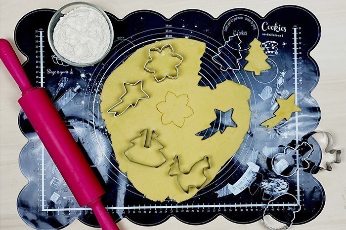/content/dam/cultura-one/les-tutos/m1/2020/noel/fait_maison/biscuits/3.jpg