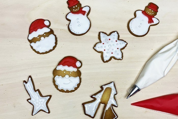 /content/dam/cultura-one/les-tutos/m1/2020/noel/fait_maison/biscuits/7.jpg