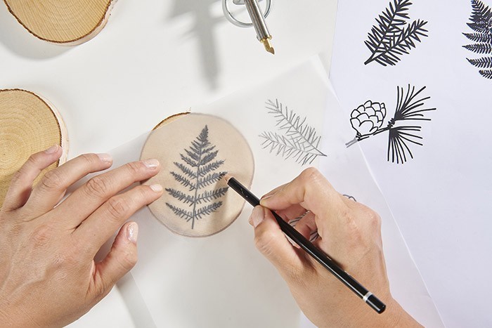 /content/dam/cultura-one/les-tutos/m1/2020/noel/nature_green/deco/1.jpg