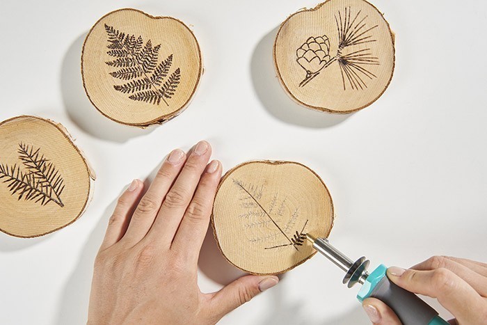 /content/dam/cultura-one/les-tutos/m1/2020/noel/nature_green/deco/2.jpg