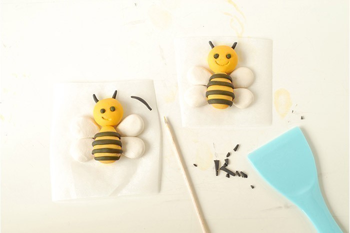 /content/dam/cultura-one/les-tutos/m1/2021/nature_dd/aimants_abeilles/3.jpg