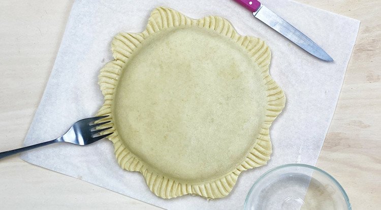 /content/dam/cultura-one/les-tutos/m1/rattrape-galette-des-rois/TUTO_CMS_Galette-des-rois_8.jpg