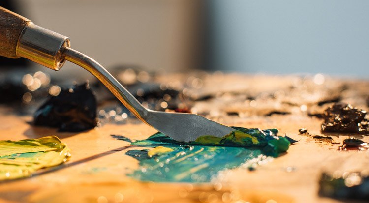 /content/dam/cultura-one/sélections/beaux-arts/techniques-peinture-acrylique/TUTO_CMS_coteau.jpg