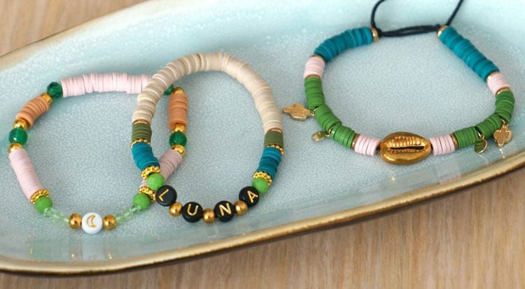 /content/dam/cultura-one/sélections/vacances-d'étés/créations-bijoux-perles-miyuki-et-heishi/créations-perles-update/TUTO_CMS_Perles-Heishi-5.jpg