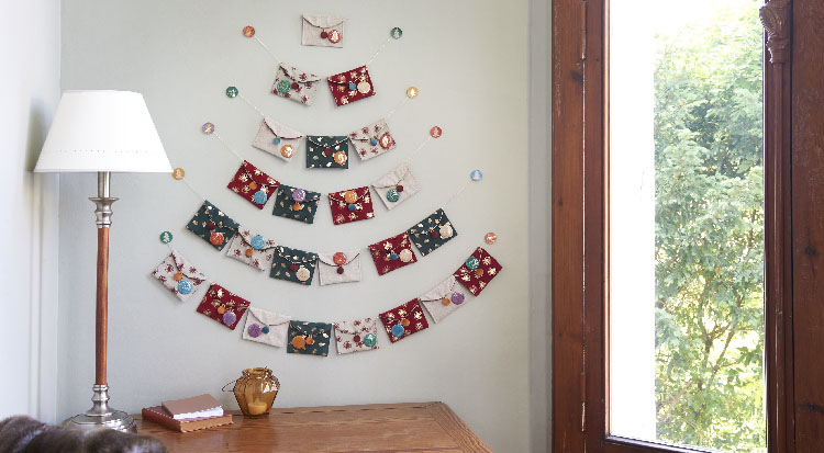 Calendrier De L'Avent En Tissu Réutilisable - Poches - Décoration Noël